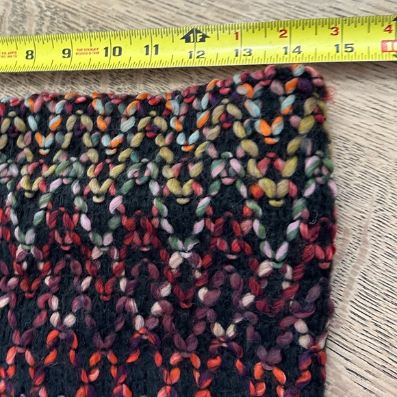 Colorful Warm Infinity Scarf women’s - Picture 5 of 8